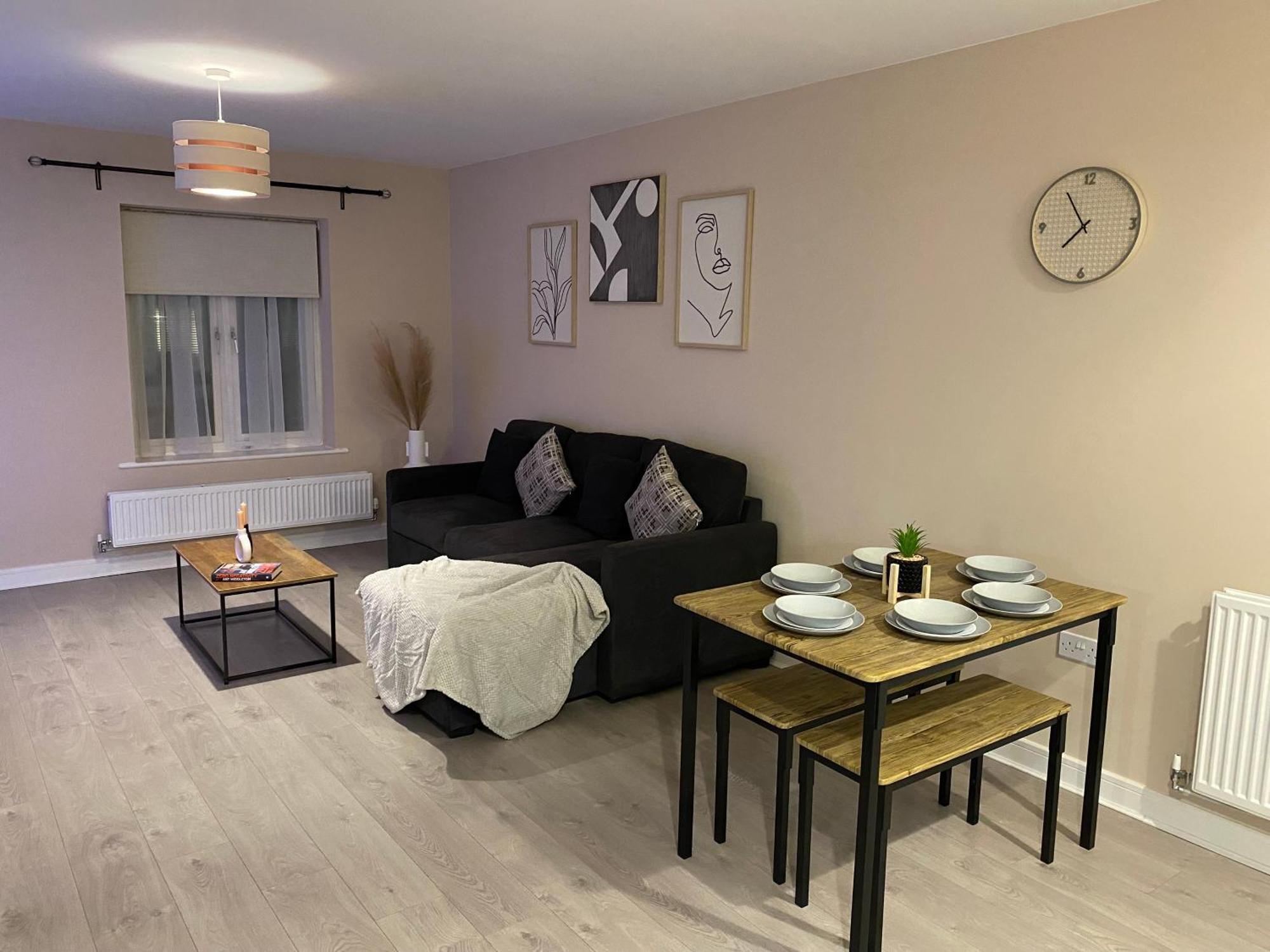 Crawley 2Bed Apartament Close To Gatwick Airport Copthorne  Exteriör bild